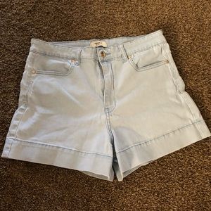 Forever 21 light blue jean shorts size 28